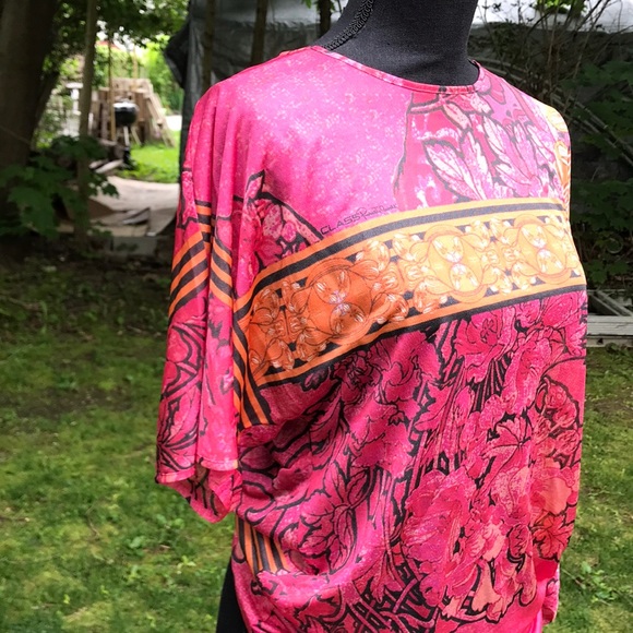 Class by Roberto Cavalli asymmetrical sleeve top - Picture 3 of 5